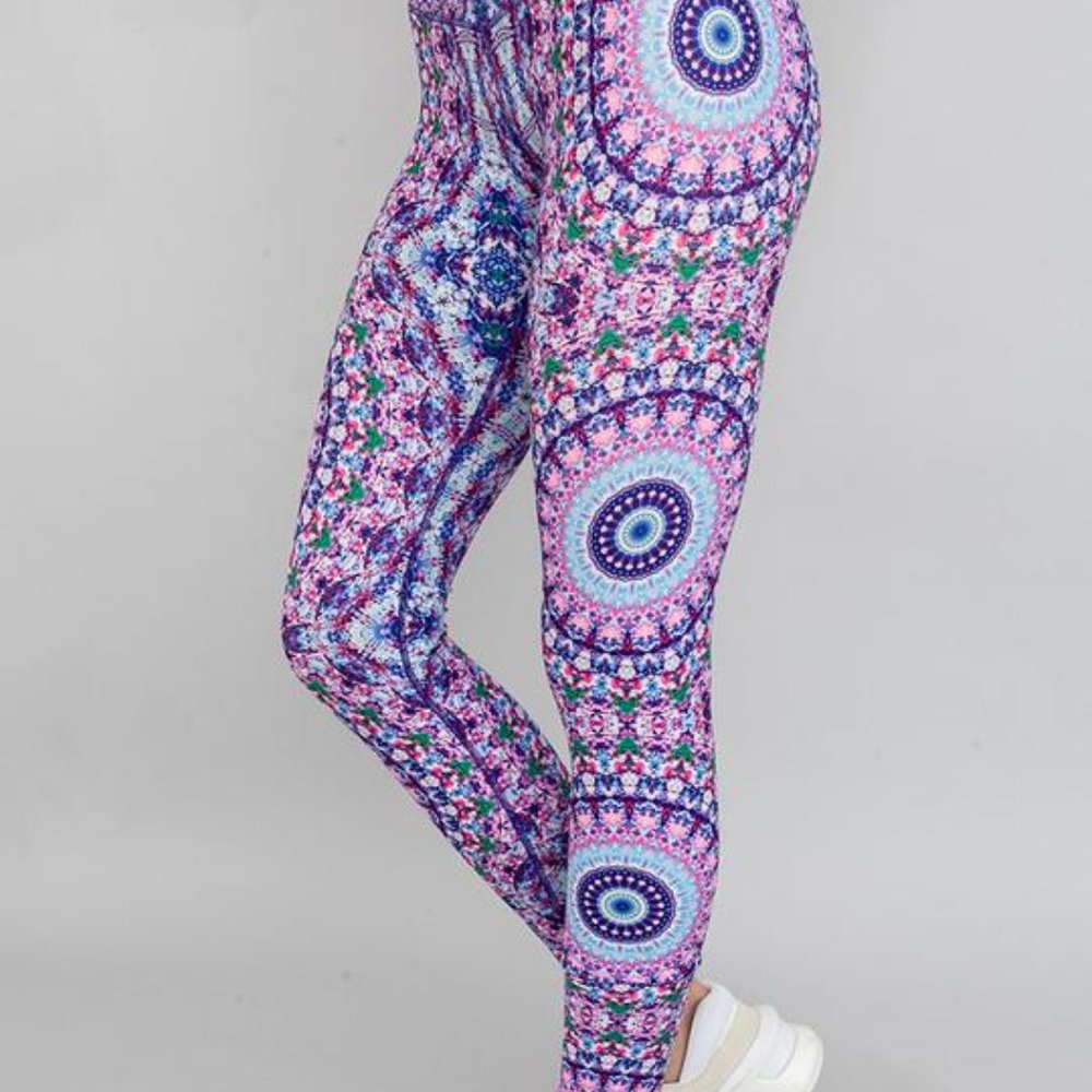 (NEW) Wolven Chakra Legging - Picture 4 of 7